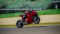 Ducati Panigale V4 2025