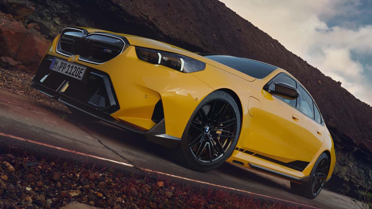 BMW M5 con M Performance Parts