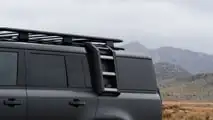 Land Rover Defender 2024