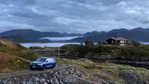 FOTO - Volkswagen Touareg R
