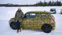 Novo teaser Mini hatch
