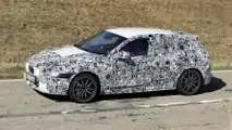 BMW M135i Facelift auf neuen Erlkönigbildern