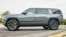 Rivian R1T on carsandbids