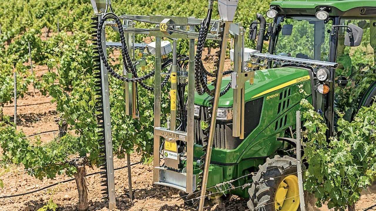 John Deere: ancora Carraro per i trattori da frutteto-vigneto