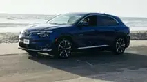 VinFast VF8