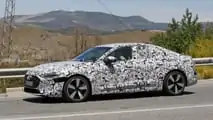 Photo d'espionnage latérale de l'Audi A5 Sportback