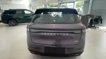 Leapmotor B10 na concessionária (BR)