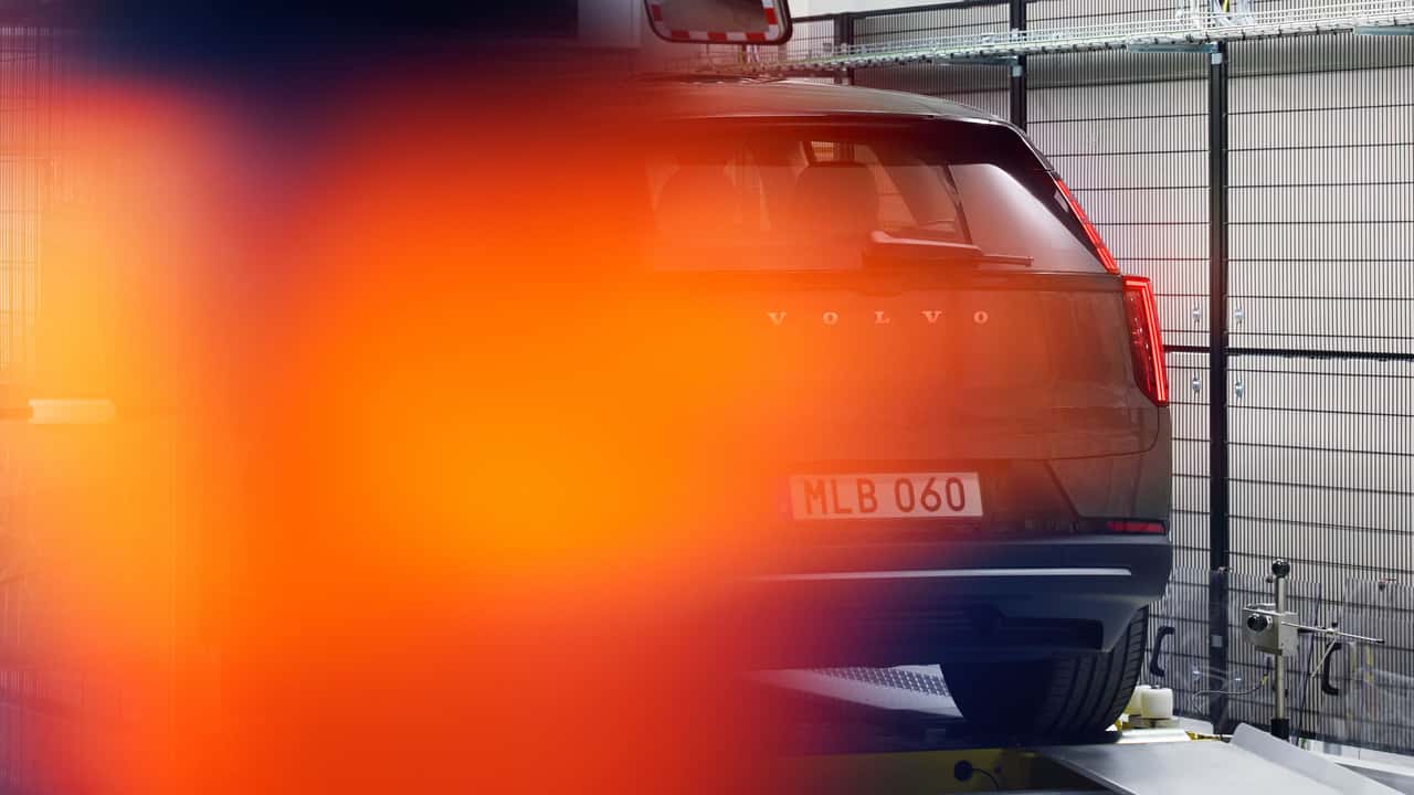 Volvo EX60 (2026): Teaserbild vom Heck (Ausschnittsvergrößerung)