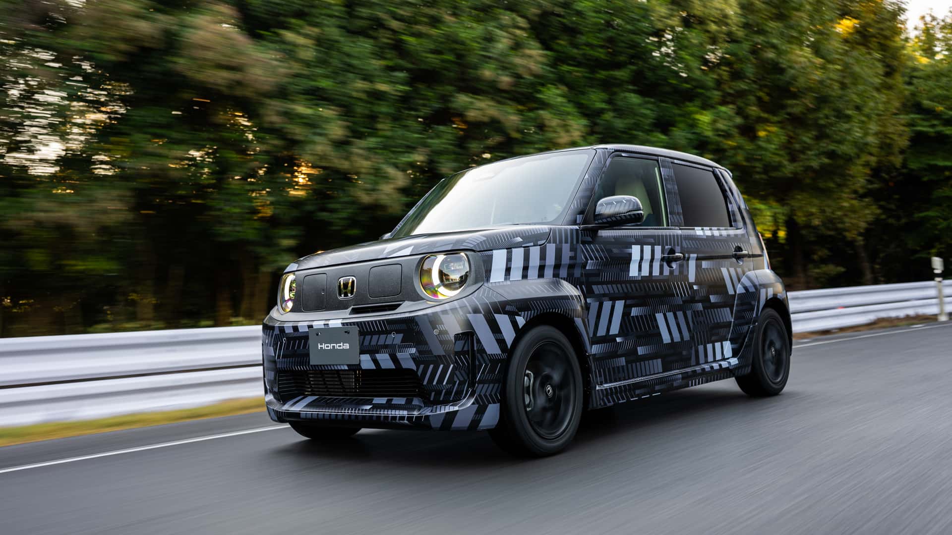 Erste-Fahrt-mit-dem-Honda-Super-One-Prototyp