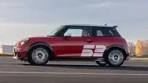 Edição Mini 1965 Victory (2026)