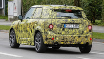 Next generation MINI Countryman spy photo