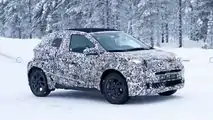 Toyota Aygo (2022) auf neuen Erlkönigfotos