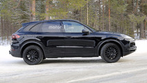 2018 Porsche Cayenne spy photo