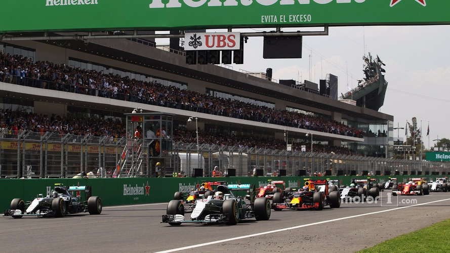 Lewis Hamilton, Mercedes AMG F1 W07 Hybrid leads at the start of the race
