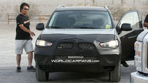 Mitsubishi Outlander Facelift Spy Photos