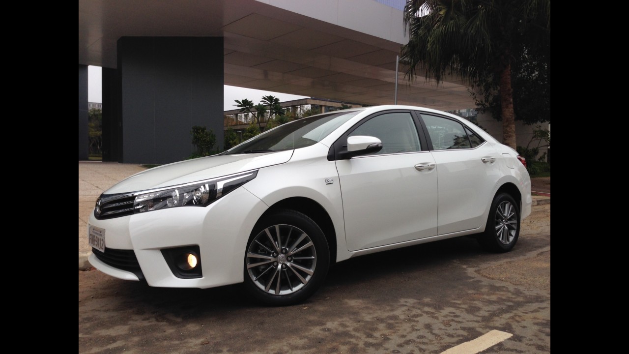 Mais vendidos: HR-V e Renegade no top 10; Corolla passa Uno na 1a. quinzena