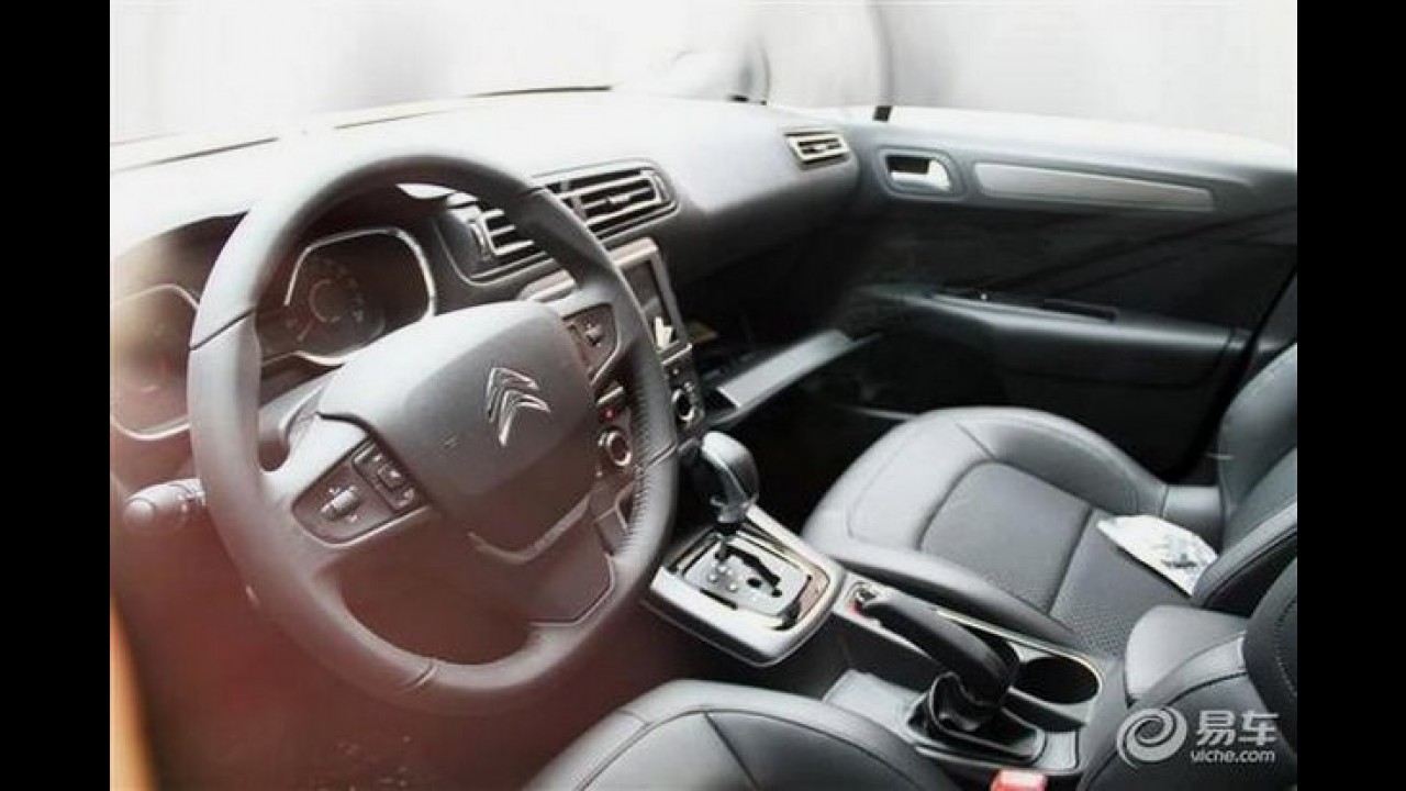 Flagra: este é o novo Citroën C4 2017, pela primeira vez sem disfarces