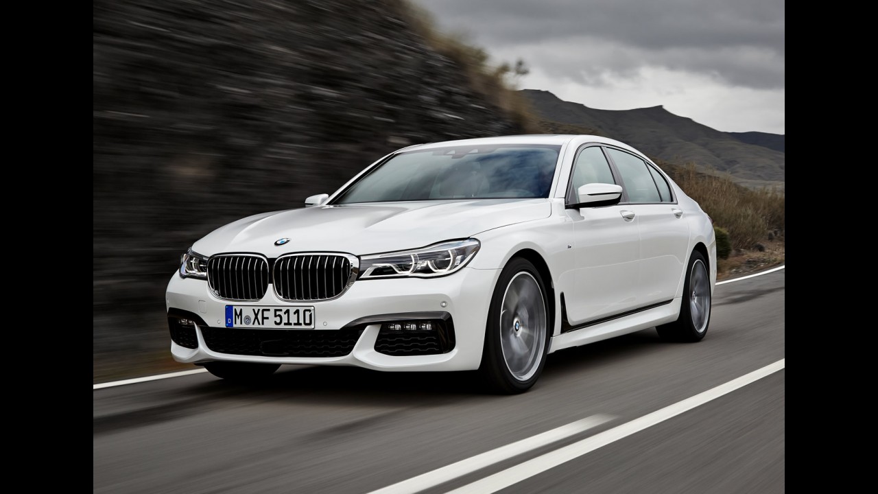 Vendas premium: Mercedes assume liderança global e BMW bate Audi