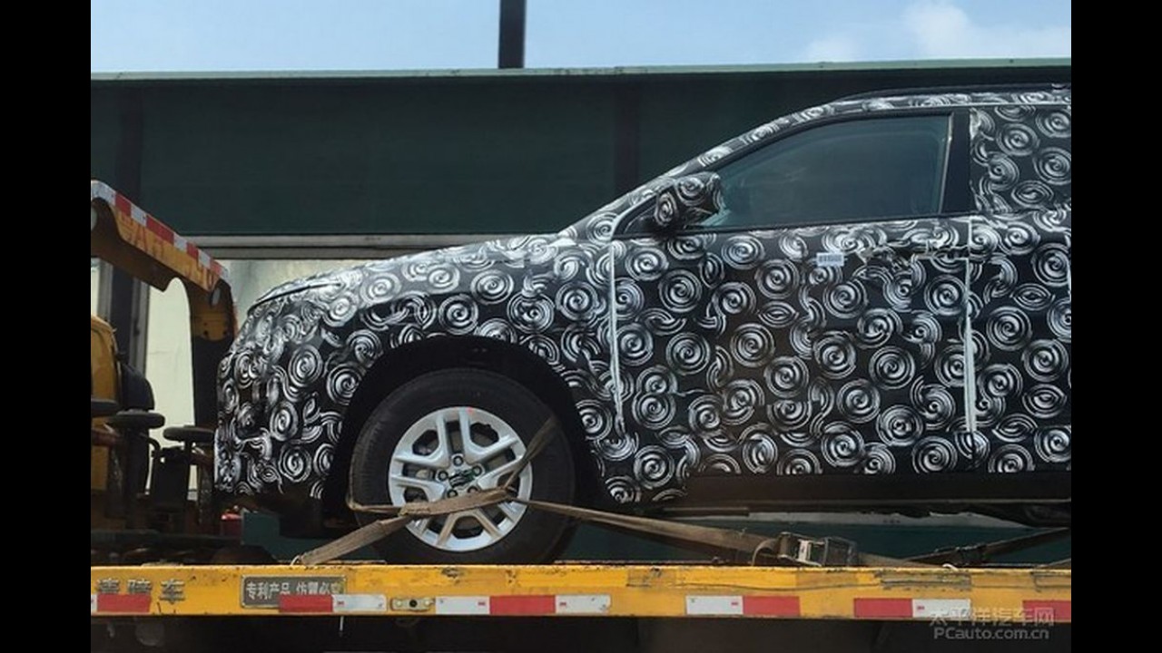 Flagra: próximo Jeep nacional, novo Compass é clicado novamente