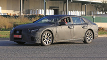 2018 Lexus LS casus fotoğrafları
