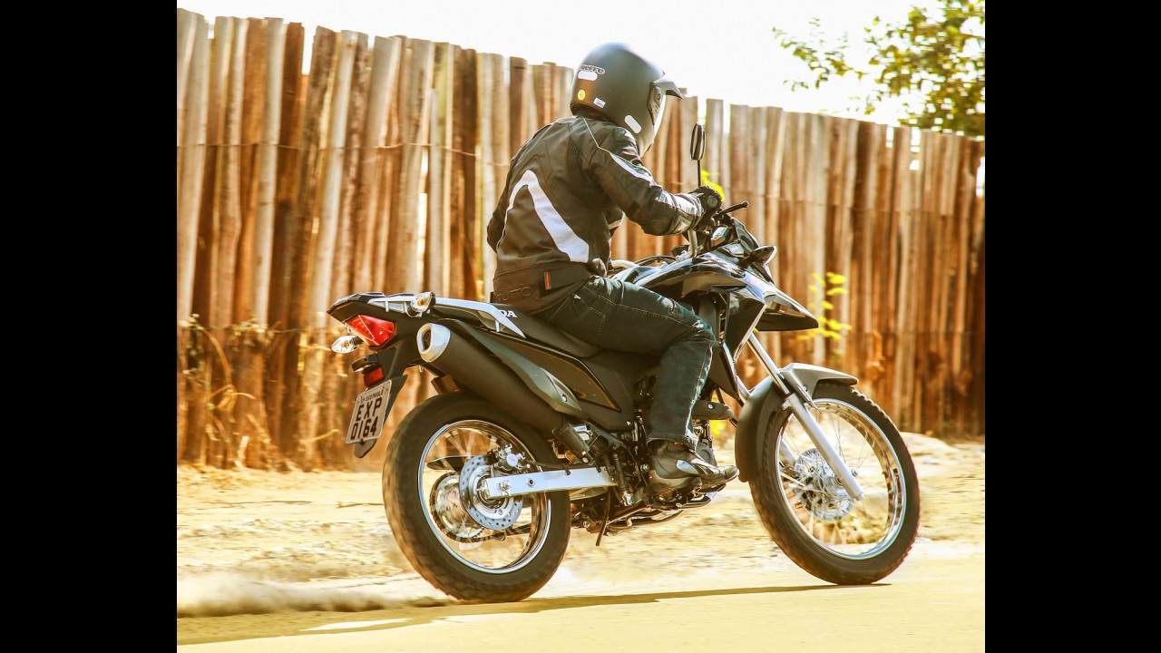 Honda lança inédita trail compacta XRE 190 - veja fotos e preço