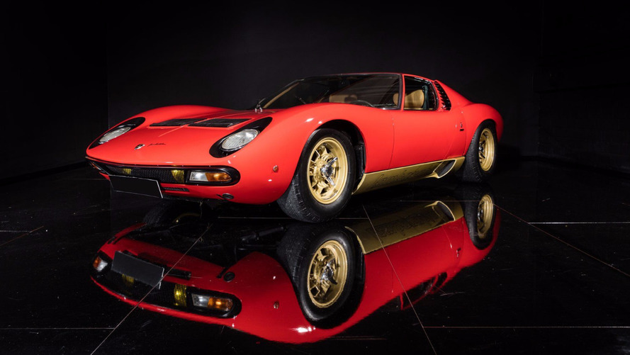 2017 - Collection Raging Bull Artcurial, à Rétromobile