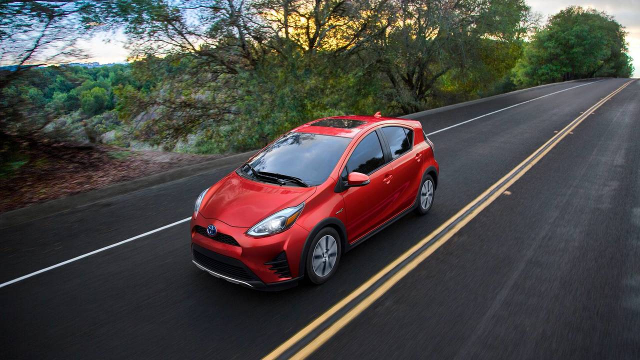 10 Most FuelEfficient Hybrid Cars Of 2018