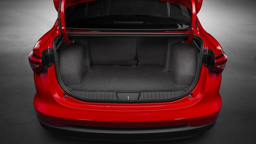 Fiat Cronos Precision AT6