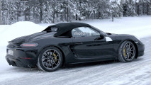 Porsche 718 Boxster Spyder, le foto spia