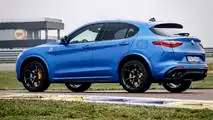 Alfa Romeo Stelvio Quadrifoglio VS Porsche Macan Turbo Performance Pack