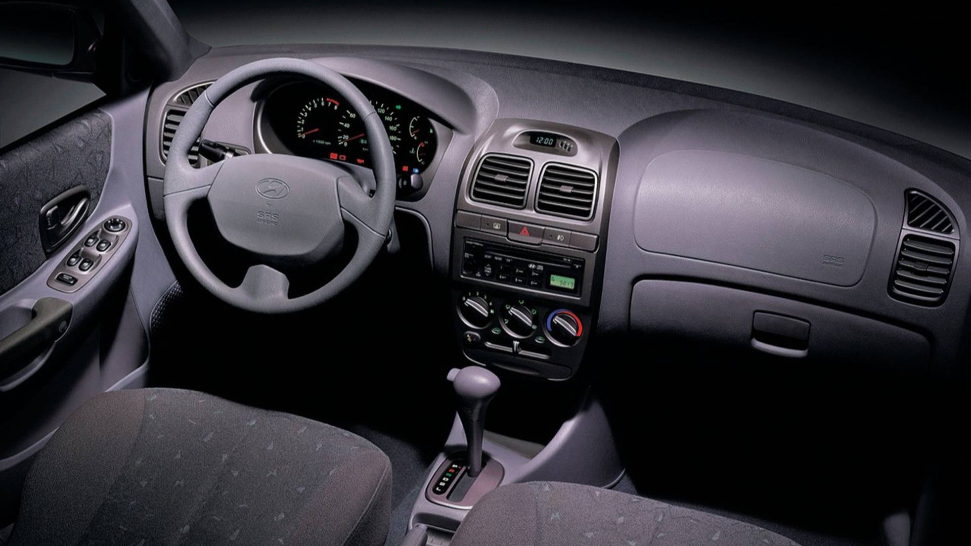 2000-2003-hyundai-accent-sedan.jpg