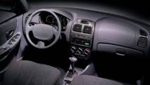 2000-2003 Hyundai Accent Sedan