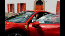 Kobe Bryant da Ferrari a Maranello