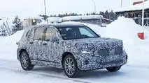 2020 Mercedes GLB spy photo