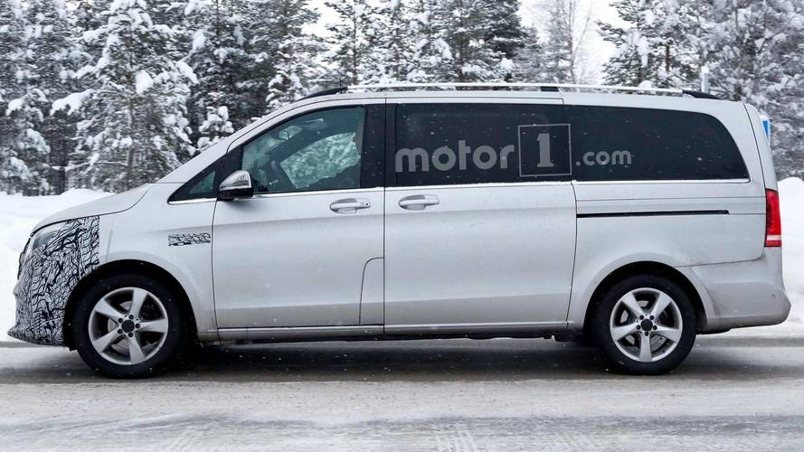 Mercedes-Benz V-Class Spy Photo