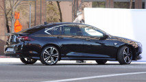 Nuova Opel Insignia Gran Sport, le prime foto