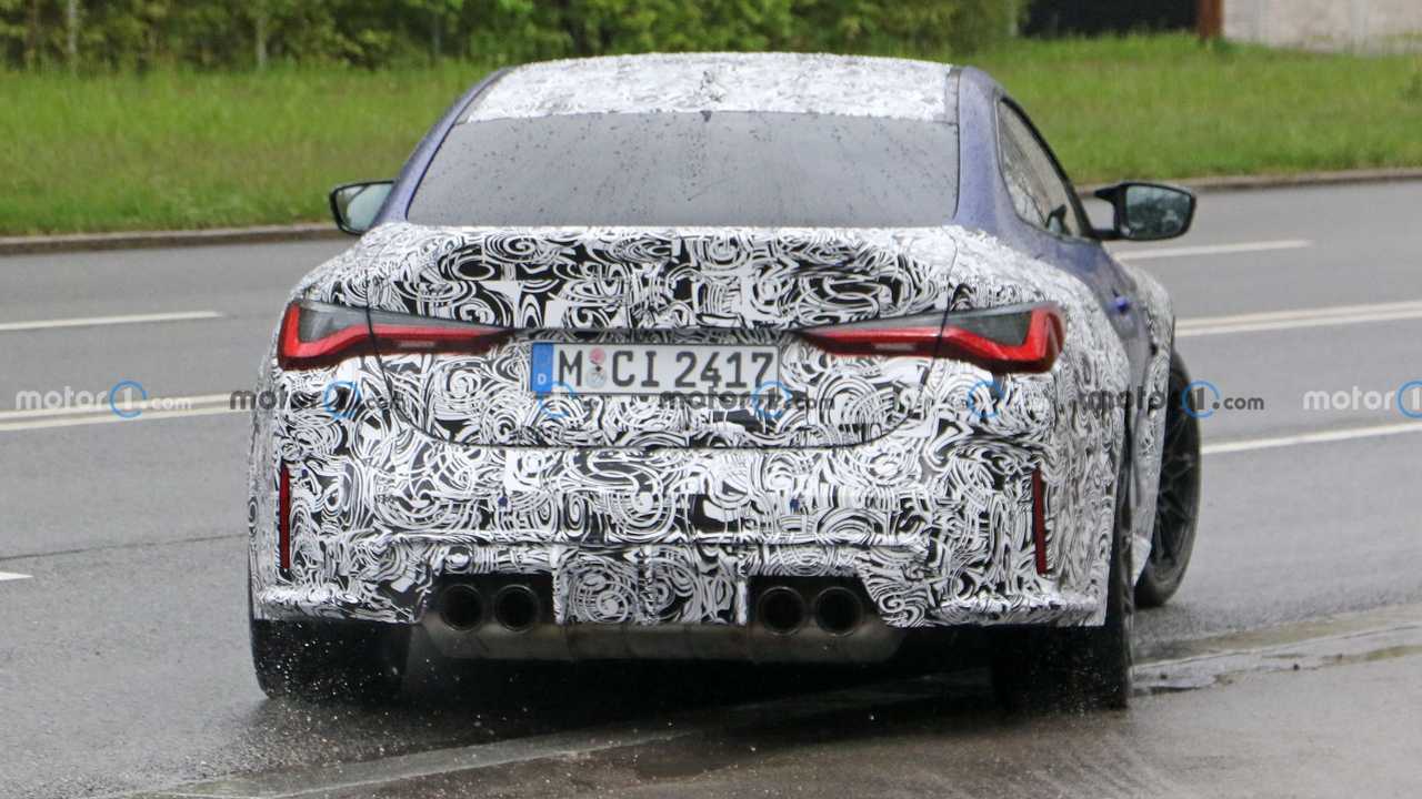Nuova BMW M4 CS, le foto spia del modello in arrivo nel 2022
