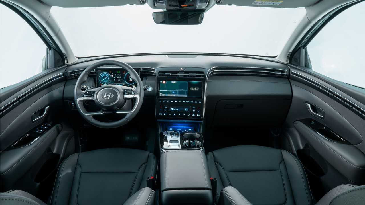 Hyundai Tucson ibrida plug-in, la prova su strada