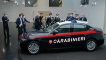 Arma dei Carabinieri için hazırlanan Alfa Romeo Giulia