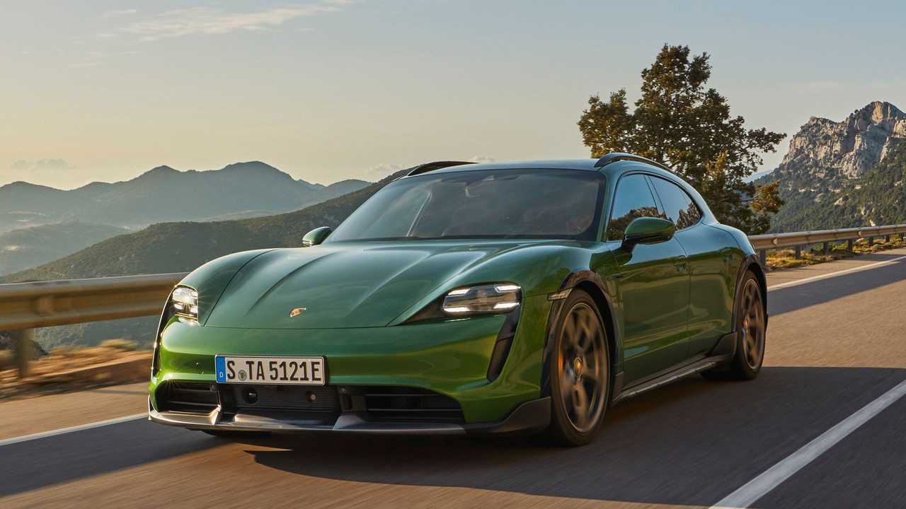 2021 Porsche Taycan Croix Turismo
