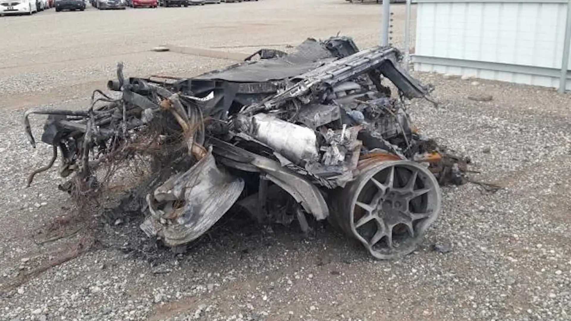 Slightly Damaged 2005 Ford GT Listed On Copart Needs A Little Work