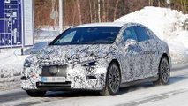 Mercedes-Benz EQE Yeni Casus Fotoğrafları