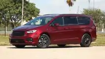 2021 Chrysler Pacifica Hybrid Exterior