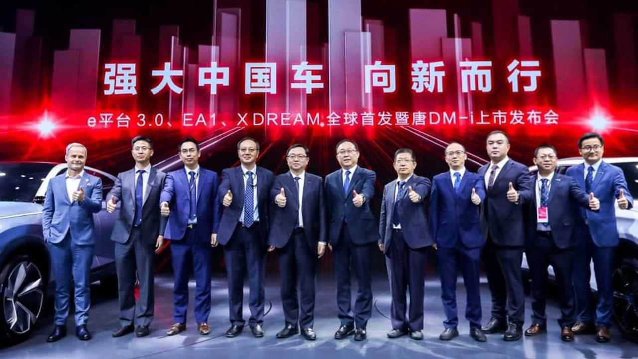 byd plataforma carros eletricos 3 (1)