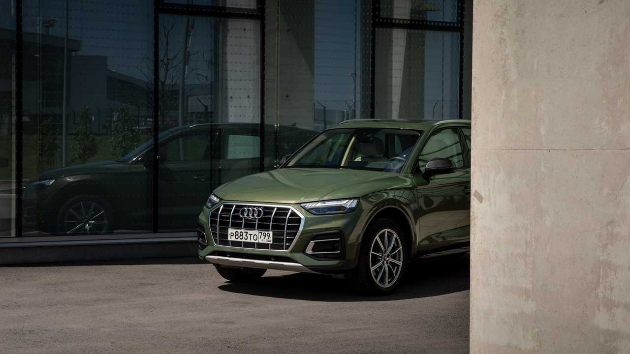 Audi Q5 в три четверти спереди