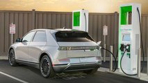 Быстрая зарядка Hyundai Ioniq 5 2022 на станции Electrify America