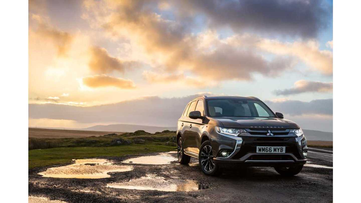 2017 Mitsubishi Outlander PHEV Gets Performance Upgrade, Slightly More