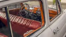 Zeitreise: Unterwegs im Mercedes 220 von 1955