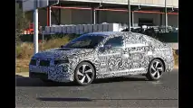 Neuer VW Jetta als Erlkönig erwischt