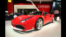 Ferrari al Salone di Parigi 2016